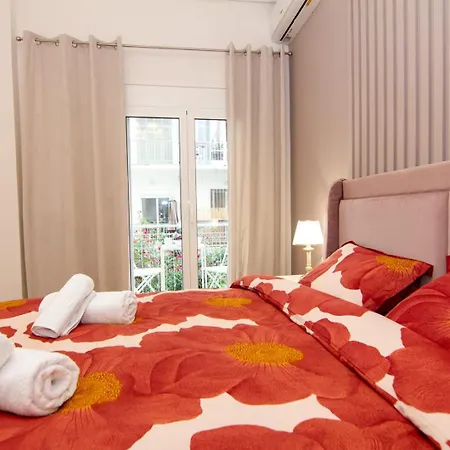 Apartment Comfy 2 Bedroom In Exarchia Athens