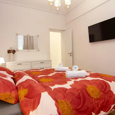 Comfy 2 Bedroom In Exarchia Apartment Athens